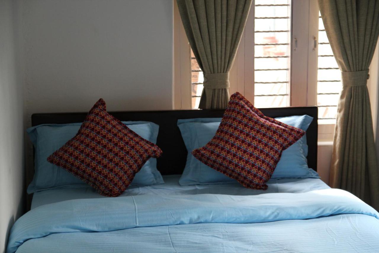 Hope Guest House Pokhara Esterno foto