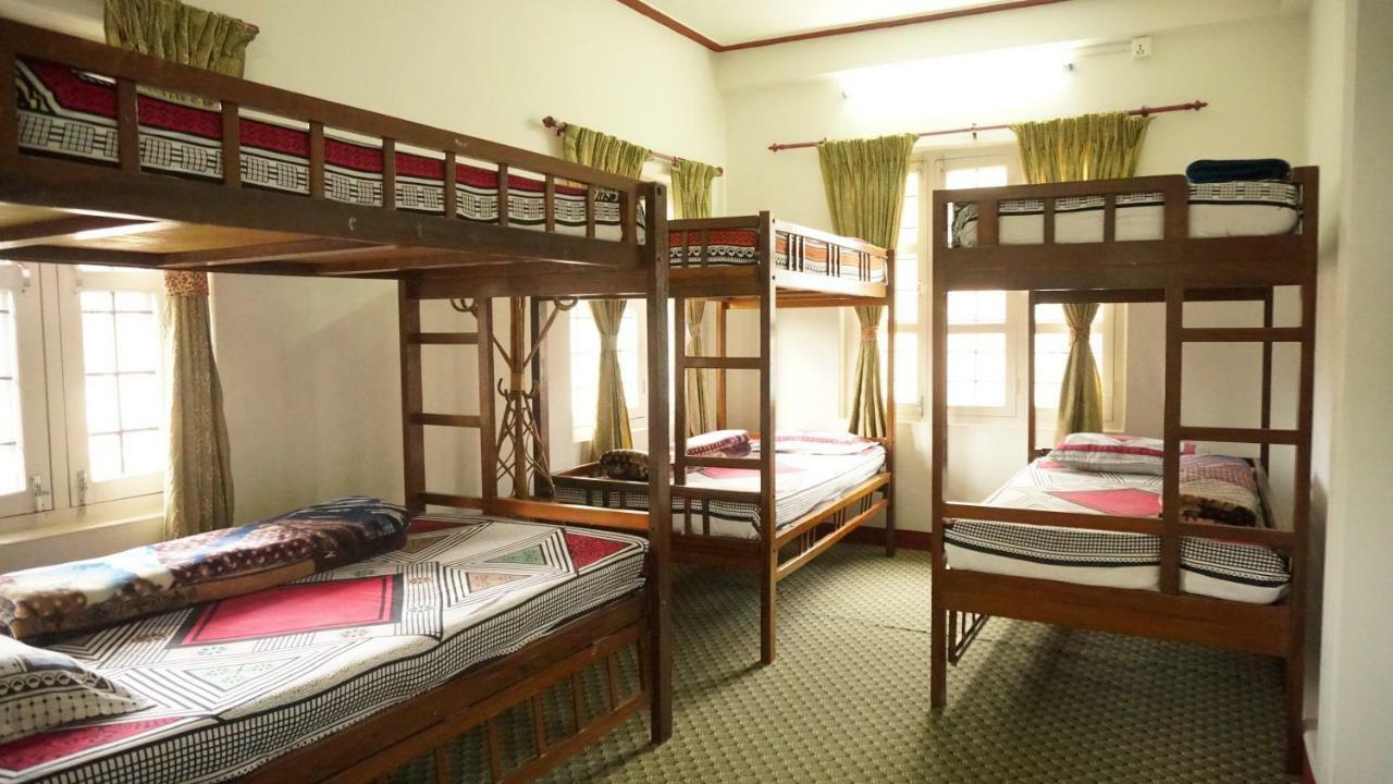 Hope Guest House Pokhara Esterno foto