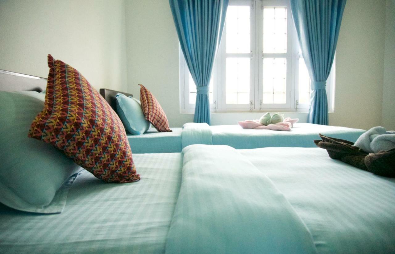 Hope Guest House Pokhara Esterno foto