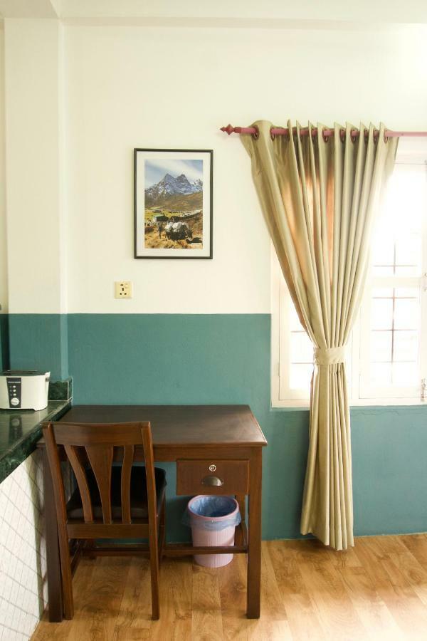 Hope Guest House Pokhara Esterno foto